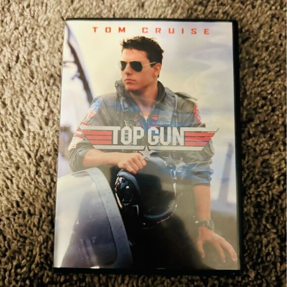 Top Gun  - Picture 1 of 2
